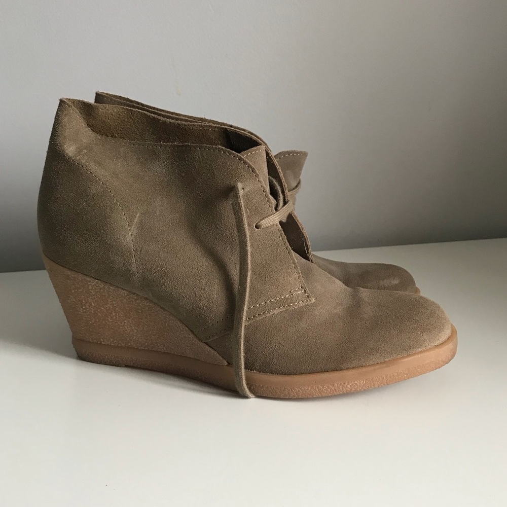 NWOT J Crew Suede Booties